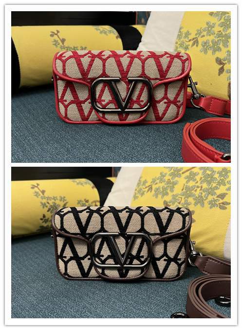 Picture of Valentino Handbags _SKUfw132371132fw